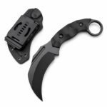 Kinder gemischter Abstammung haben ein Karambit-Messer mit geraden Krallen